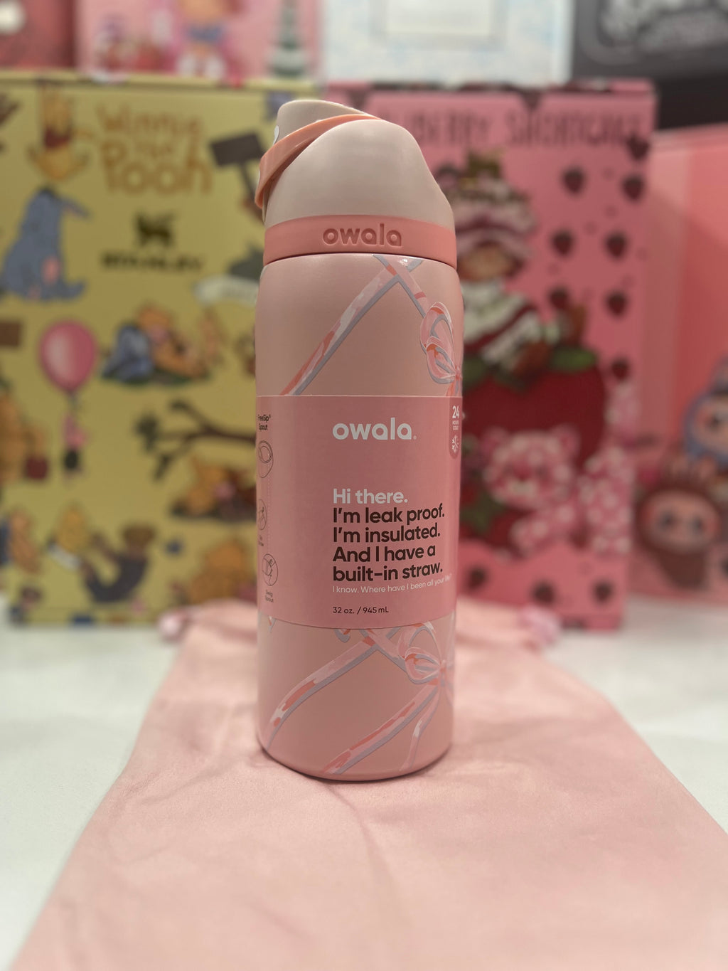 Owala FreeSip 32 oz Water Bottle - Tied and Ture Pink Ribbons