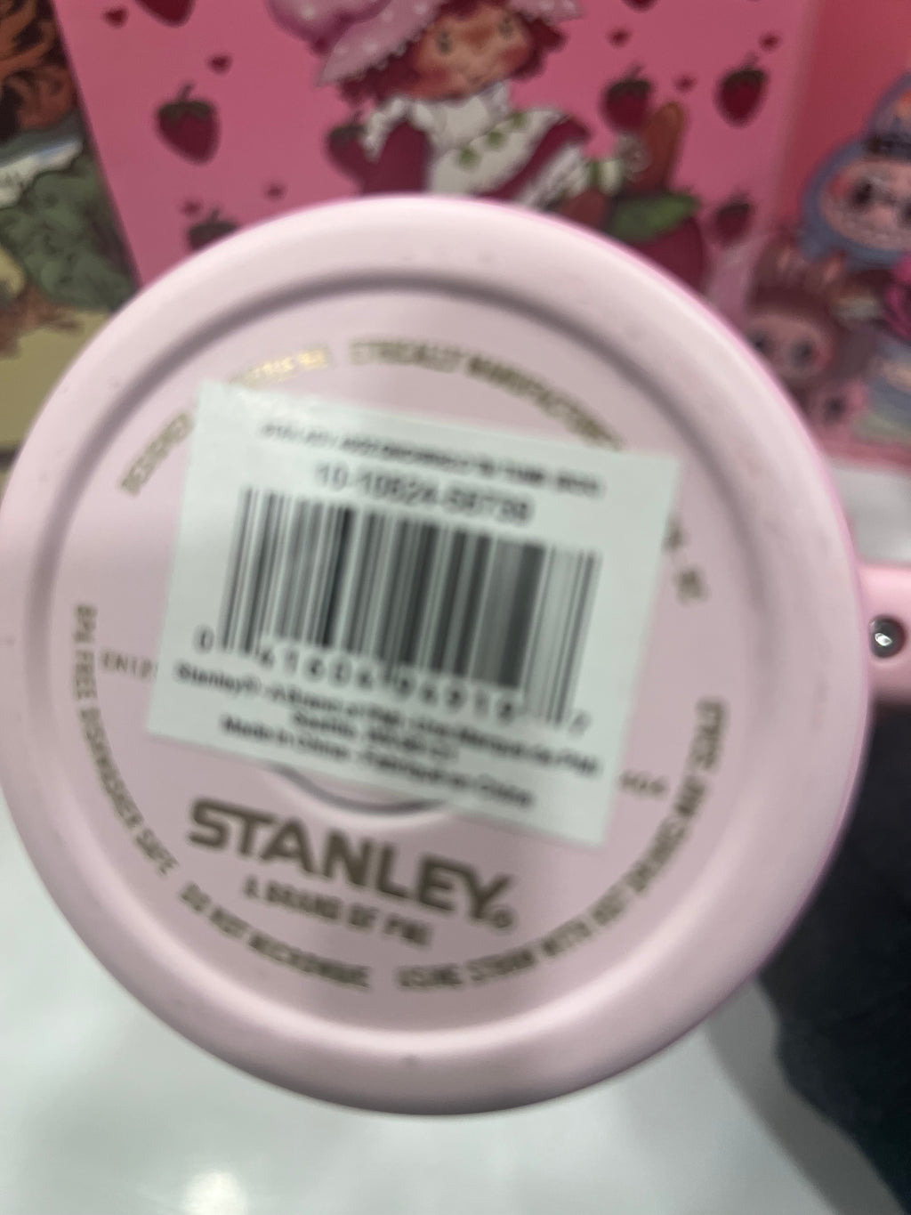 * LIMITED EDITION* Stanley x Strawberry Shortcake 40 oz Quencher H2.0 FlowState Tumbler – 100% Authentic (New In Box)