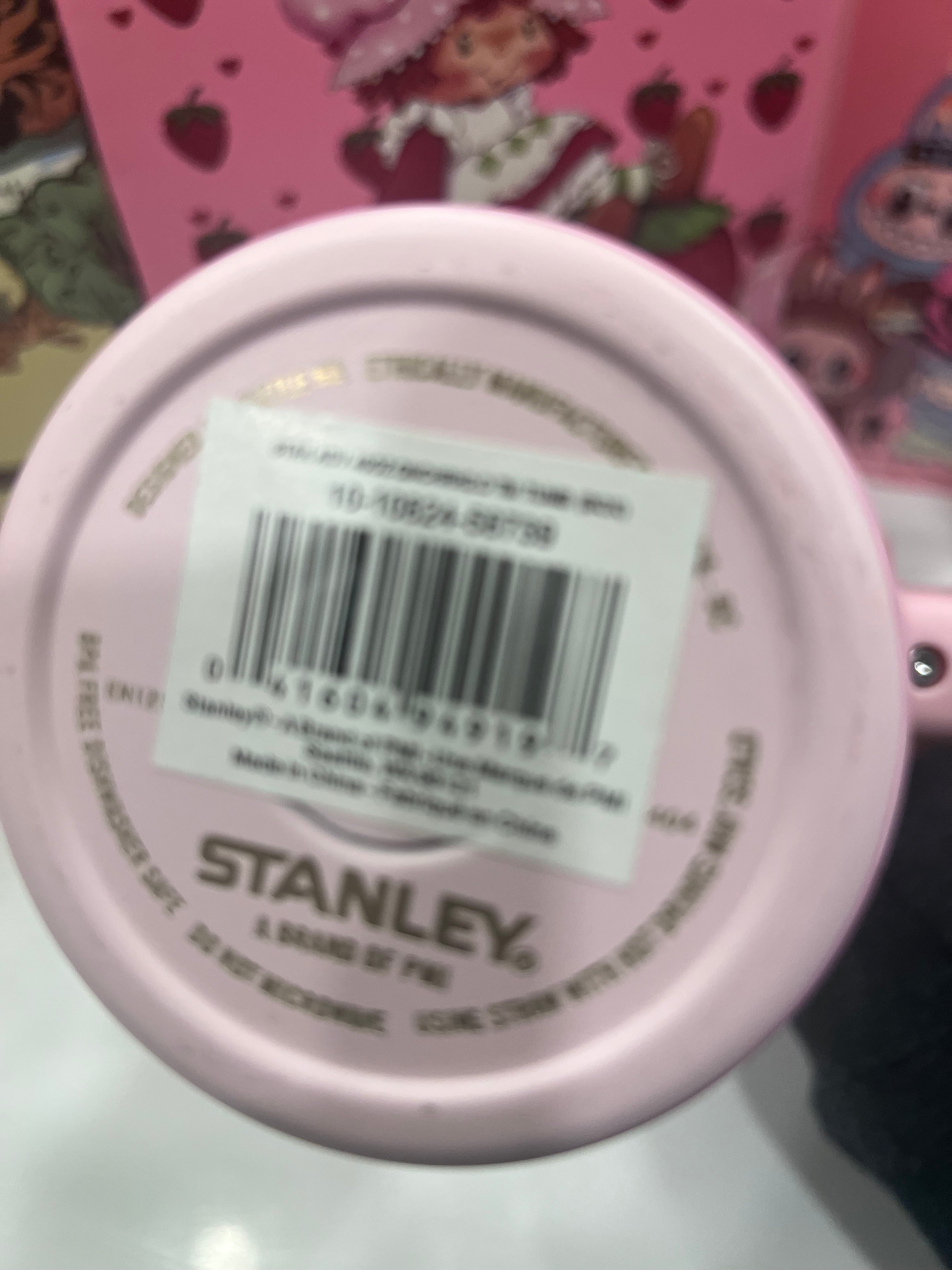 * LIMITED EDITION* Stanley x Strawberry Shortcake 40 oz Quencher H2.0 FlowState Tumbler – 100% Authentic (New In Box)